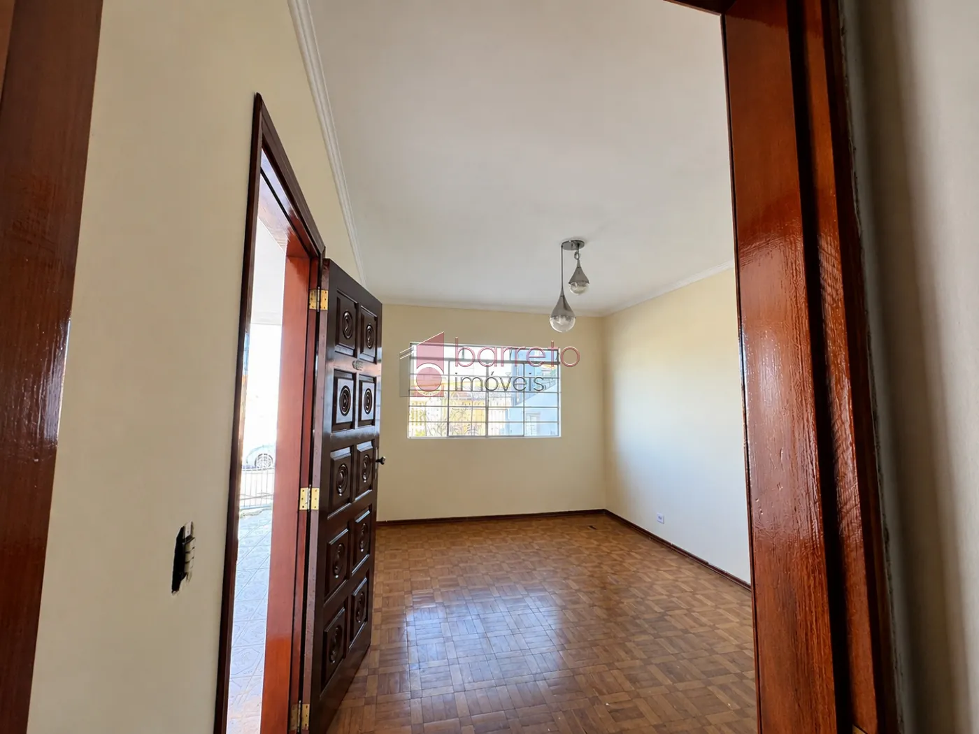 CASA TÉRREA COM EDÍCULA PARA VENDA NO BAIRRO VILA MARLENE – JUNDIAÍ/SP