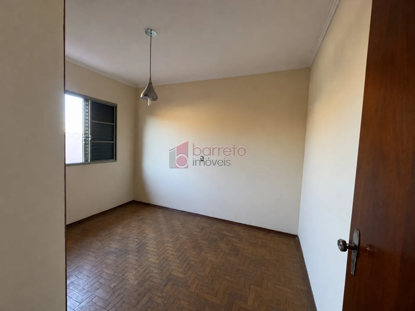 CASA TÉRREA COM EDÍCULA PARA VENDA NO BAIRRO VILA MARLENE – JUNDIAÍ/SP