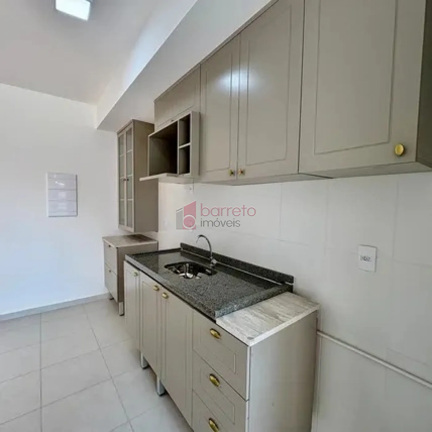 APARTAMENTO PARA LOCAÇÃO E VENDA NO CONDOMÍNIO GIARDINO – JUNDIAÍ/SP