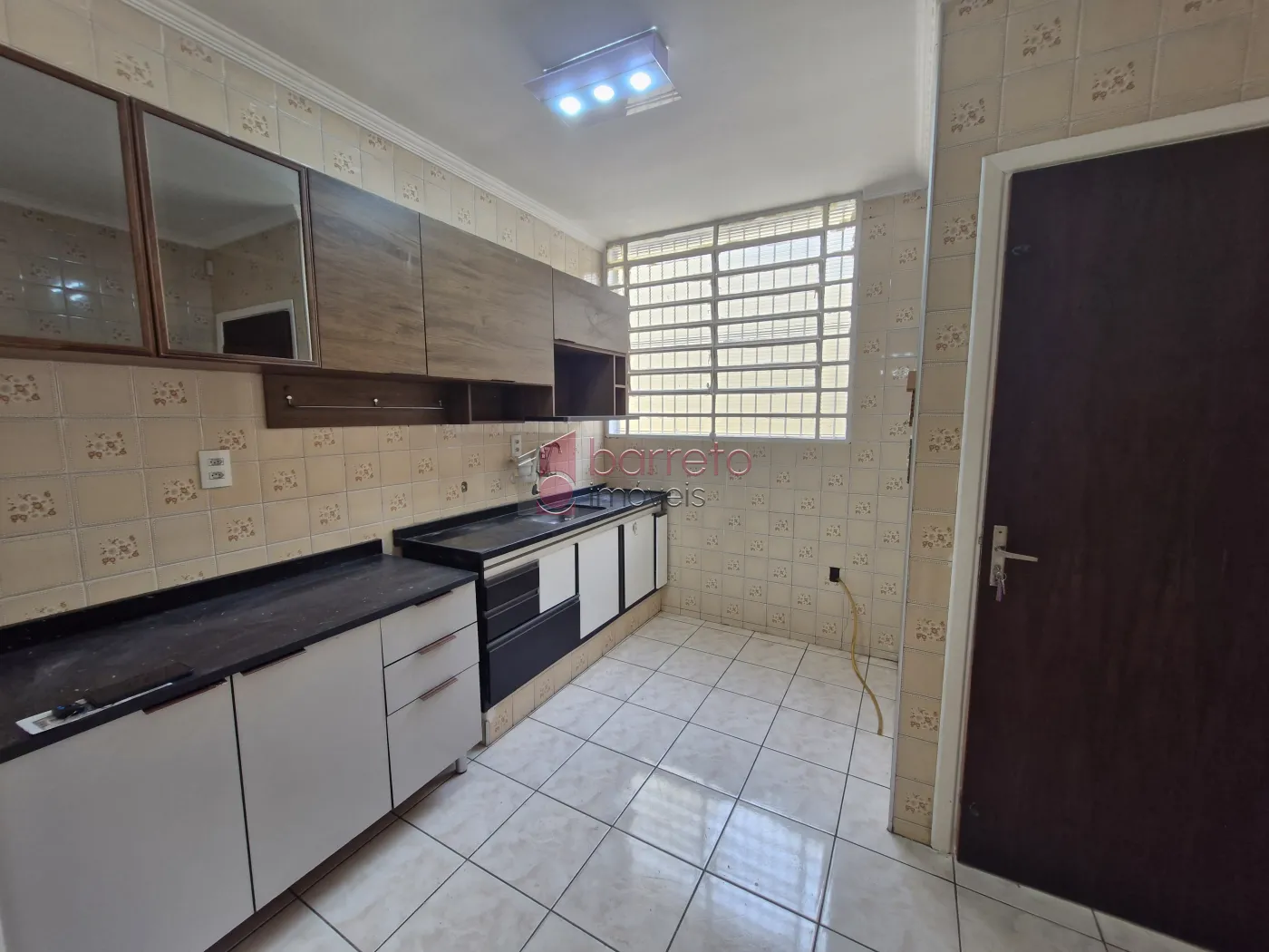 CASA TÉRREA PARA VENDA E LOCAÇÃO NO JARDIM MERCI II – JUNDIAÍ/SP