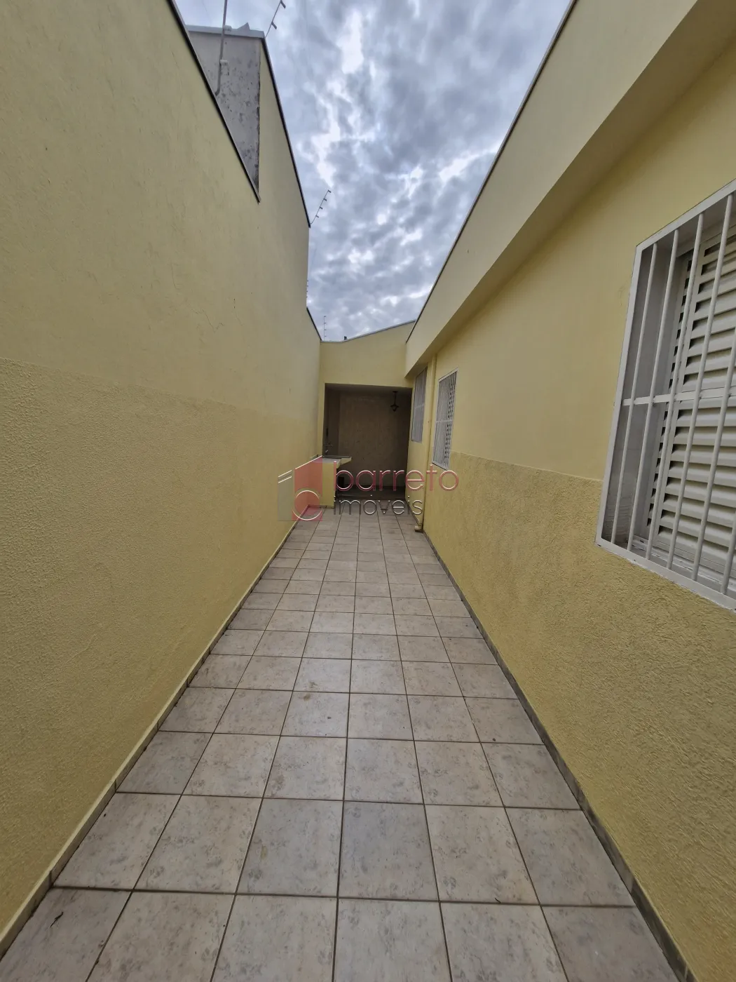 CASA TÉRREA PARA VENDA E LOCAÇÃO NO JARDIM MERCI II – JUNDIAÍ/SP