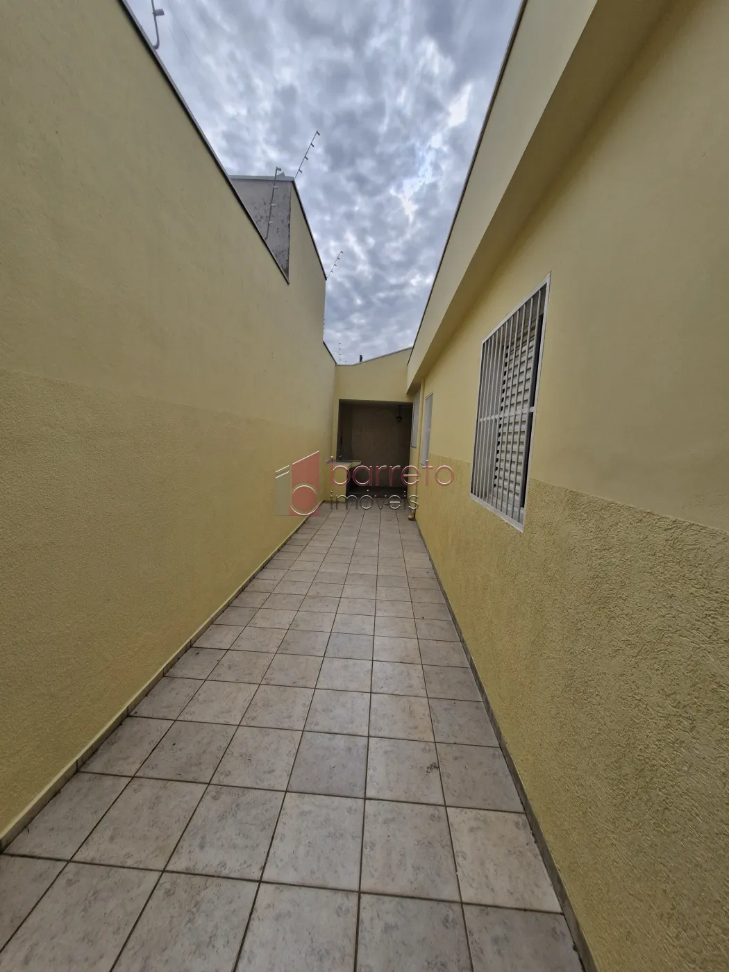 CASA TÉRREA PARA VENDA E LOCAÇÃO NO JARDIM MERCI II – JUNDIAÍ/SP