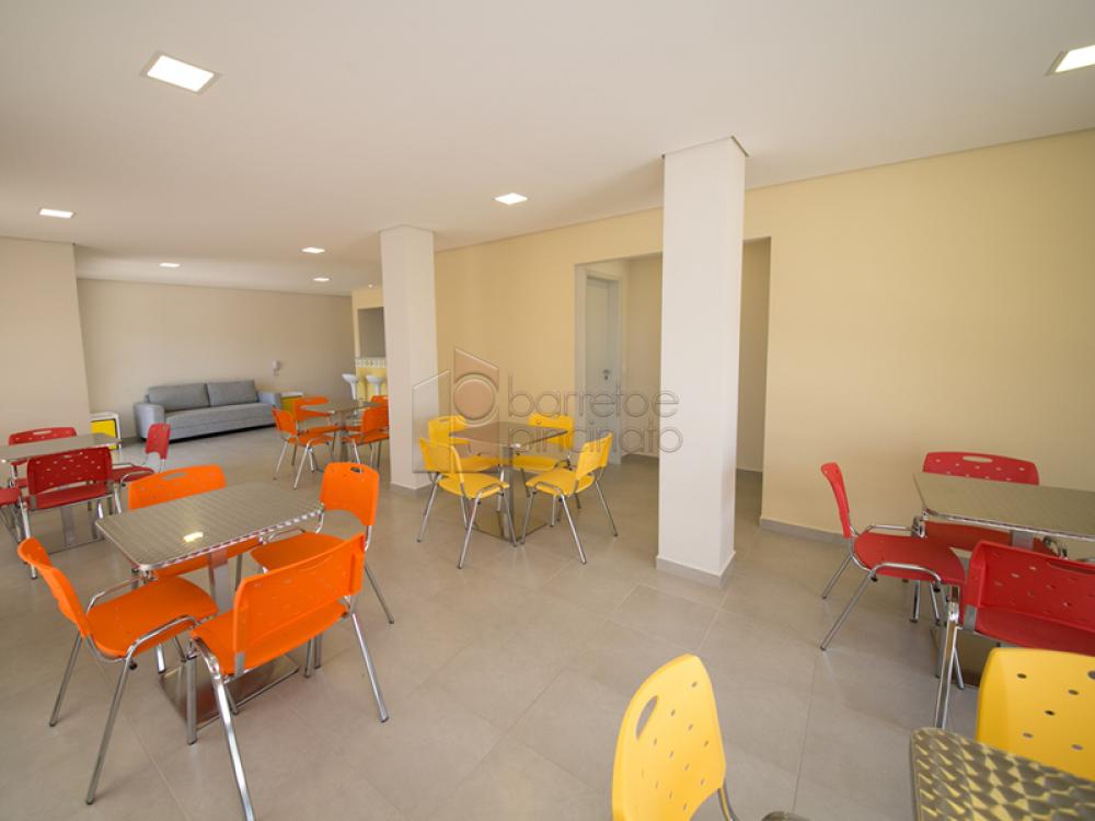 APARTAMENTO MOBILIADO À VENDA NO CONDOMÍNIO SONETO – BAIRRO ENGORDADOURO EM JUNDIAÍ/SP