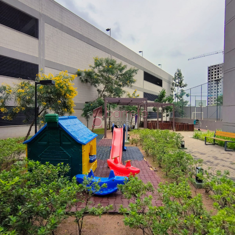 APARTAMENTO MOBILIADO PARA VENDA NO CONDOMÍNIO TORRES DE OZANAN – JUNDIAÍ/SP