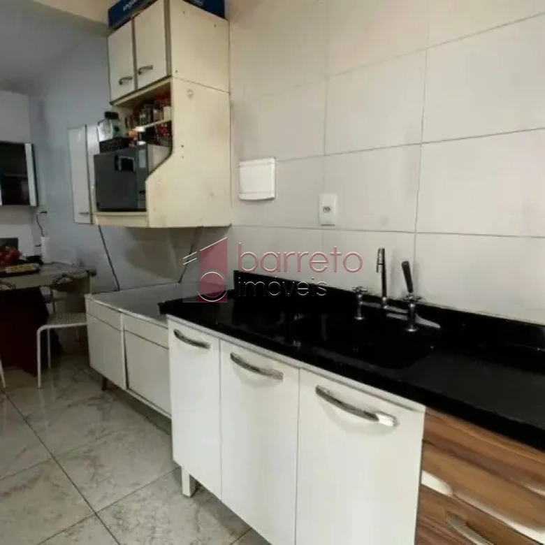 CASA COM EDÍCULA PARA VENDA E LOCAÇÃO NO JARDIM MESSINA – JUNDIAÍ/SP