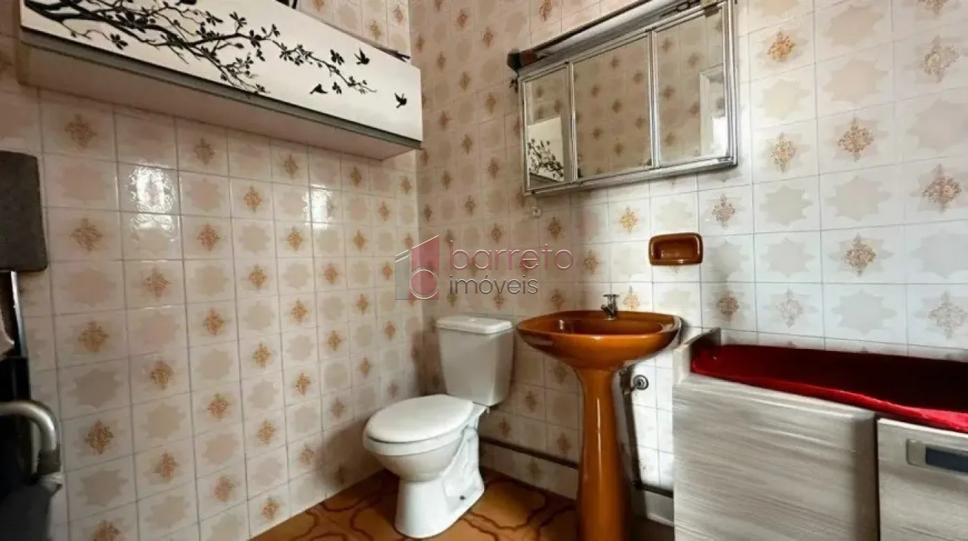 CASA COM EDÍCULA PARA VENDA E LOCAÇÃO NO JARDIM MESSINA – JUNDIAÍ/SP