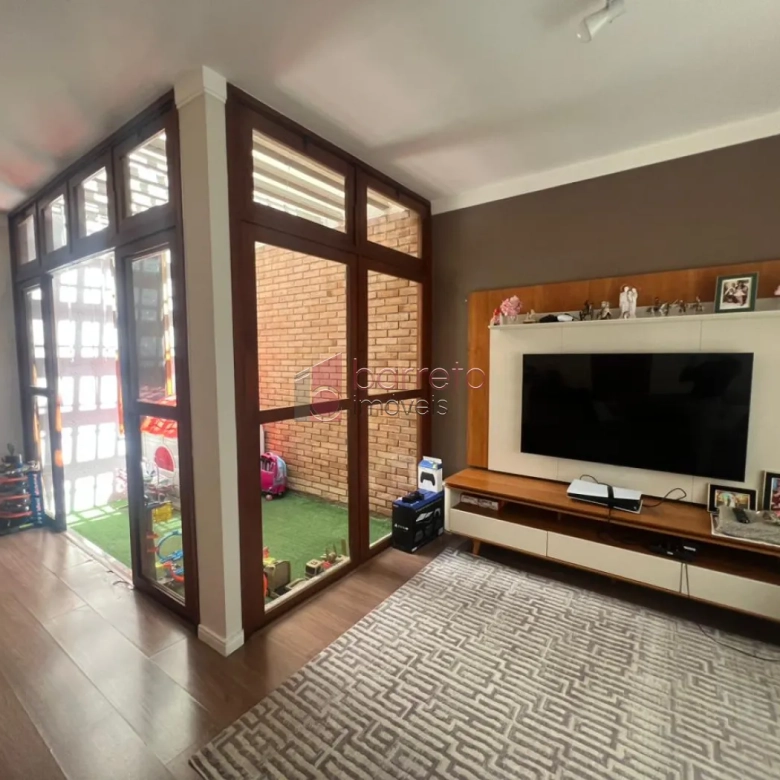 CASA TÉRREA PARA VENDA NO BAIRRO VILA MARIA LUIZA – JUNDIAÍ/SP