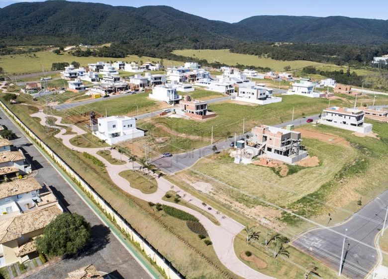 CASA À VENDA NO CONDOMÍNIO RESERVA ERMIDA NO BAIRRO ELOY CHAVES EM JUNDIAÍ/SP