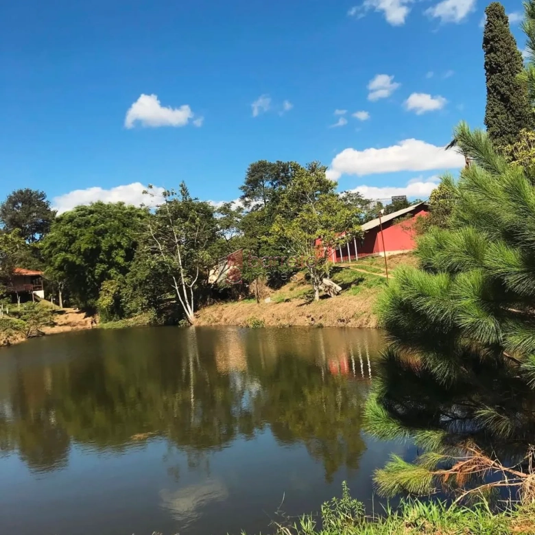 SÍTIO PARA VENDA NO JARDIM TARUMÃ – JUNDIAÍ/SP