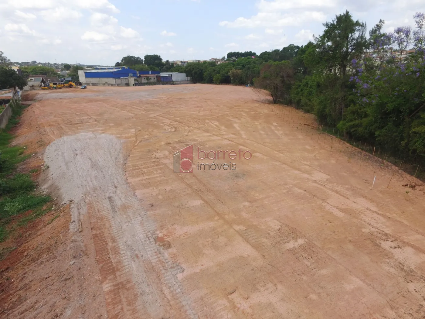 Área para venda em Atibaia, bairro Caetetuba.