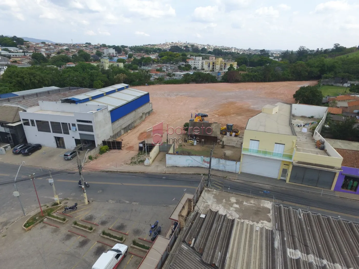 Área para venda em Atibaia, bairro Caetetuba.