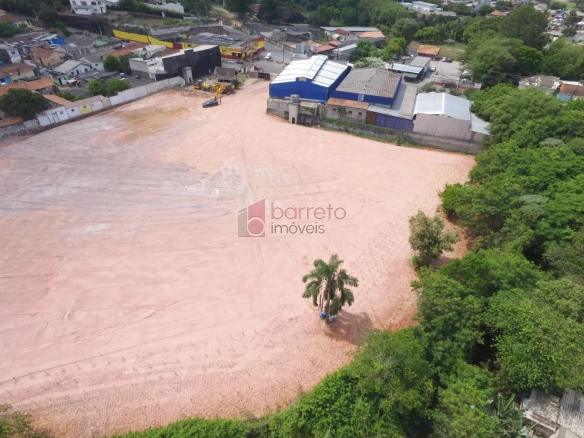 Área para venda em Atibaia, bairro Caetetuba.