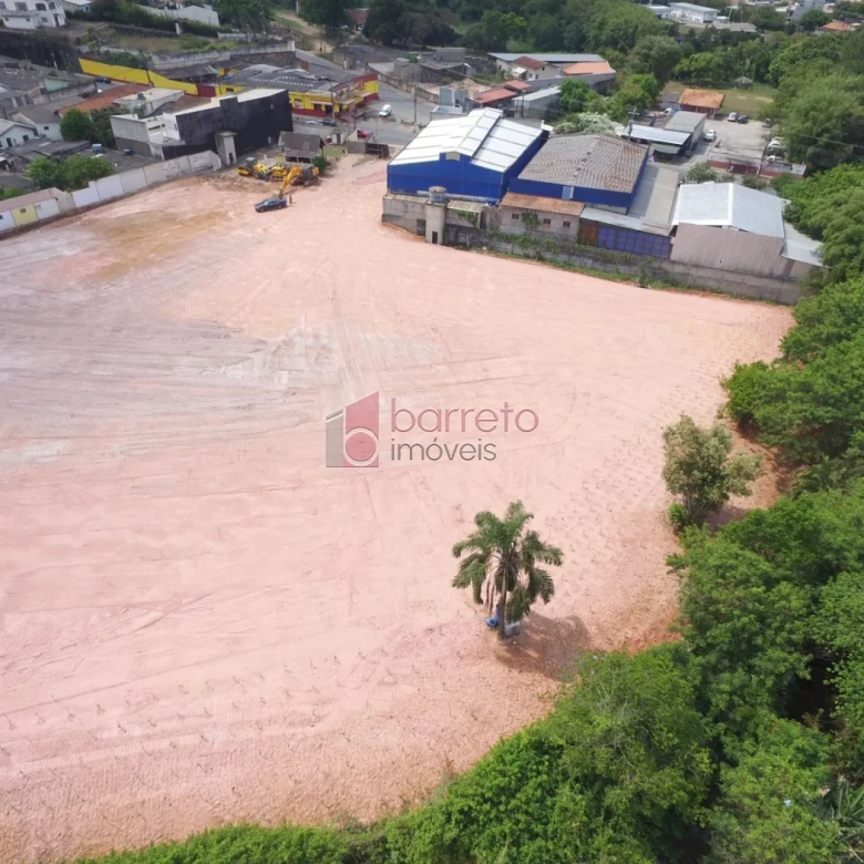 Área para venda em Atibaia, bairro Caetetuba.