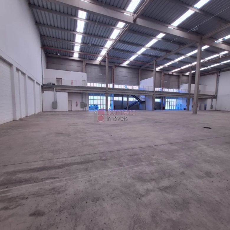 GALPÃO INDUSTRIAL PARA LOCAÇÃO NO CONDOMÍNIO CABREUVA BUSINESS PARK EM CABREUVA-SP