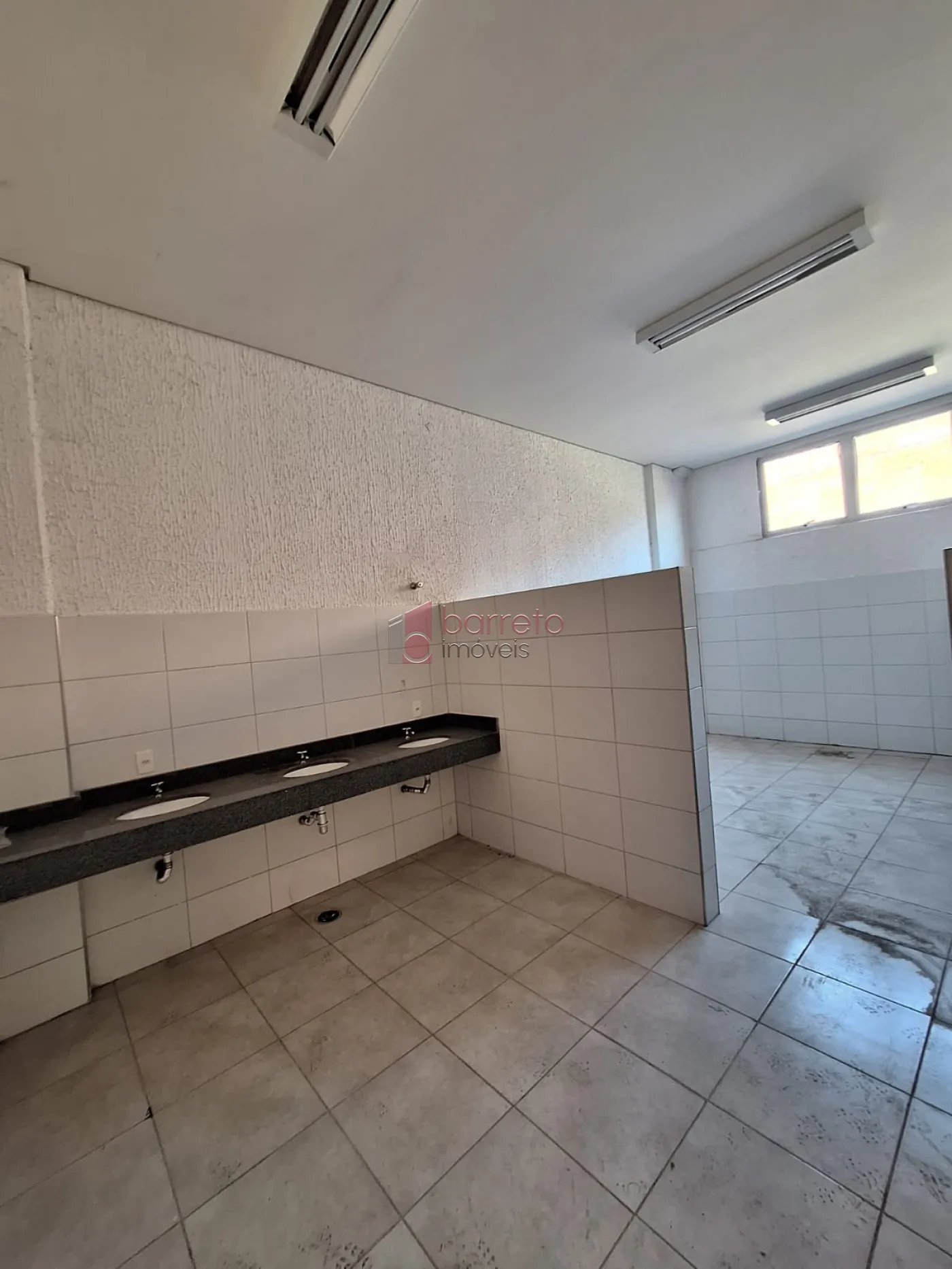 GALPÃO INDUSTRIAL PARA LOCAÇÃO NO CONDOMÍNIO CABREUVA BUSINESS PARK EM CABREUVA-SP