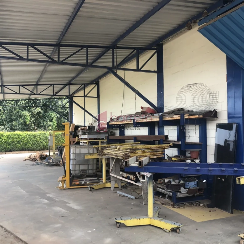 CHÁCARA COMERCIAL PARA VENDA E LOCAÇÃO NO BAIRRO PINHAL – CABREÚVA/SP