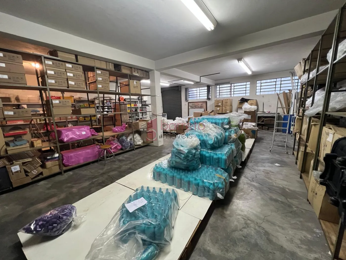 PRÉDIO COMERCIAL PARA VENDA E LOCAÇÃO NO CENTRO – JUNDIAÍ/SP