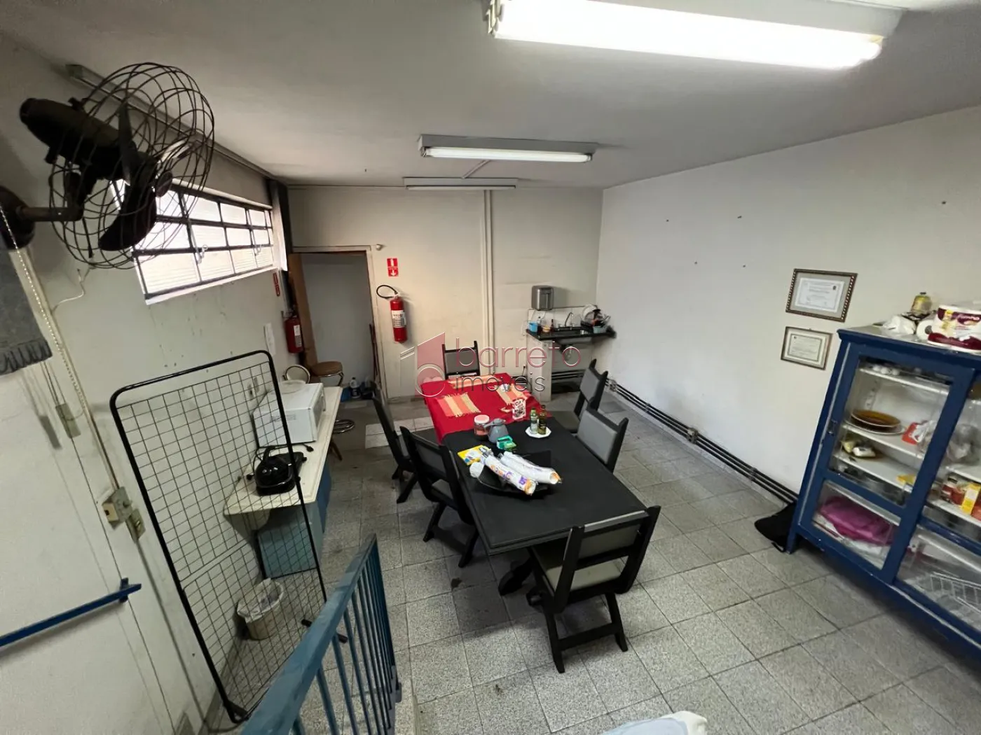 PRÉDIO COMERCIAL PARA VENDA E LOCAÇÃO NO CENTRO – JUNDIAÍ/SP