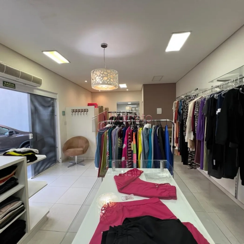 PRÉDIO COMERCIAL PARA VENDA E LOCAÇÃO NO CENTRO – JUNDIAÍ/SP