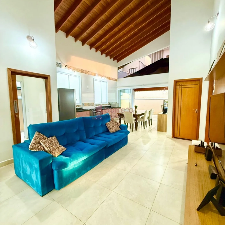 CASA TÉRREA EM ESTILO NEOCOLONIAL À VENDA NO CONDOMÍNIO GRAN VILLE SÃO VENÂNCIO EM ITUPEVA/SP