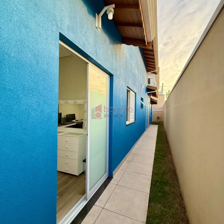 CASA TÉRREA EM ESTILO NEOCOLONIAL À VENDA NO CONDOMÍNIO GRAN VILLE SÃO VENÂNCIO EM ITUPEVA/SP