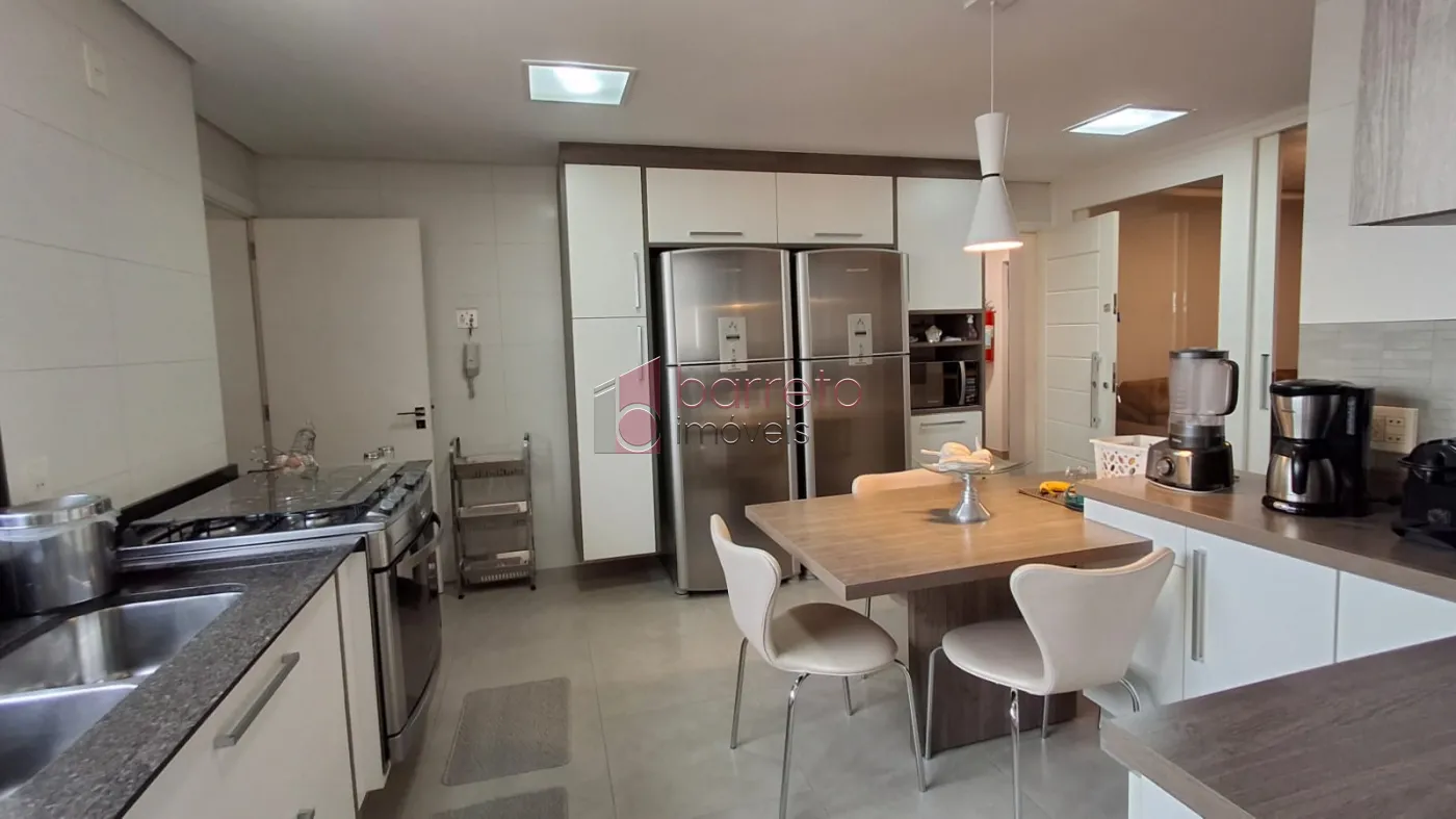APARTAMENTO À VENDA NO CONDOMÍNIO PORTAL DO ANHANGABAÚ – JUNDIAÍ/SP