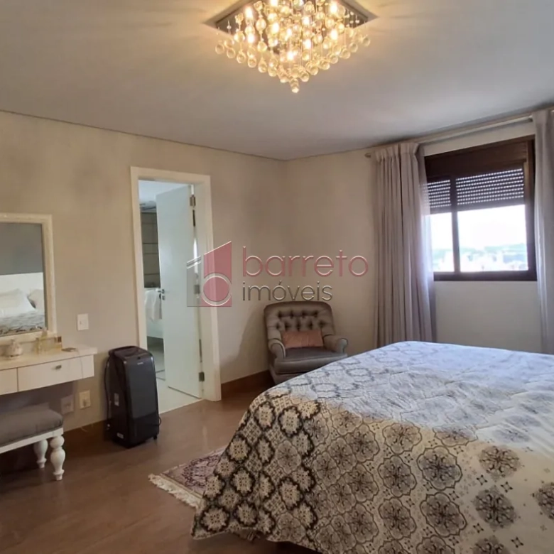 APARTAMENTO À VENDA NO CONDOMÍNIO PORTAL DO ANHANGABAÚ – JUNDIAÍ/SP