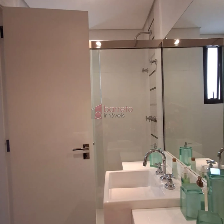 APARTAMENTO À VENDA NO CONDOMÍNIO PORTAL DO ANHANGABAÚ – JUNDIAÍ/SP