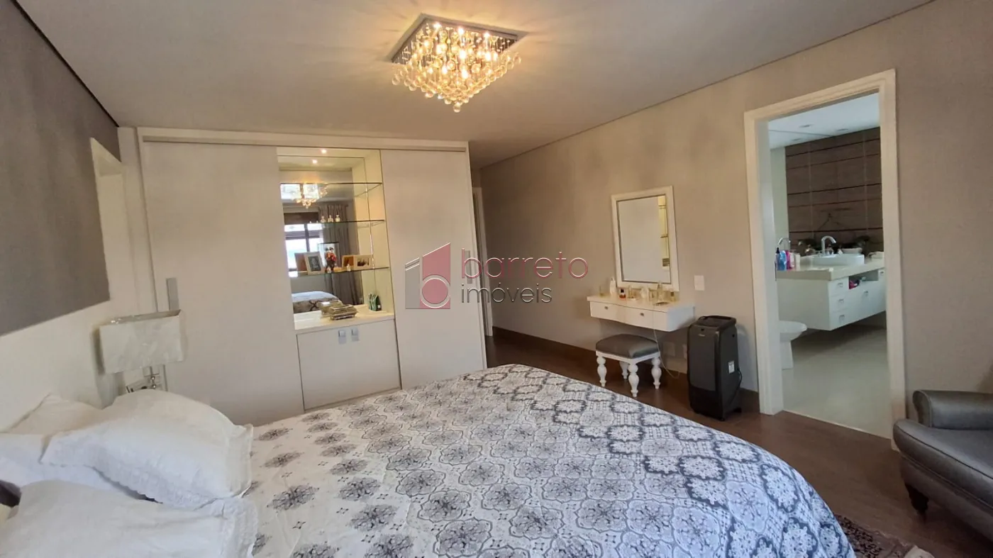 APARTAMENTO À VENDA NO CONDOMÍNIO PORTAL DO ANHANGABAÚ – JUNDIAÍ/SP