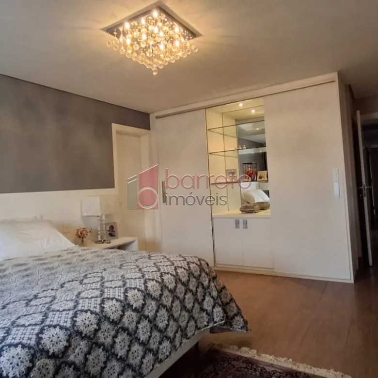 APARTAMENTO À VENDA NO CONDOMÍNIO PORTAL DO ANHANGABAÚ – JUNDIAÍ/SP