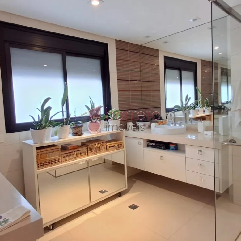 APARTAMENTO À VENDA NO CONDOMÍNIO PORTAL DO ANHANGABAÚ – JUNDIAÍ/SP
