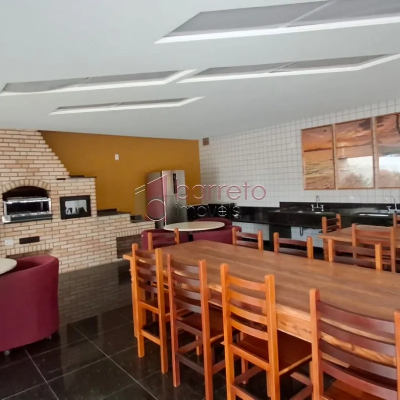 APARTAMENTO À VENDA NO CONDOMÍNIO PORTAL DO ANHANGABAÚ – JUNDIAÍ/SP