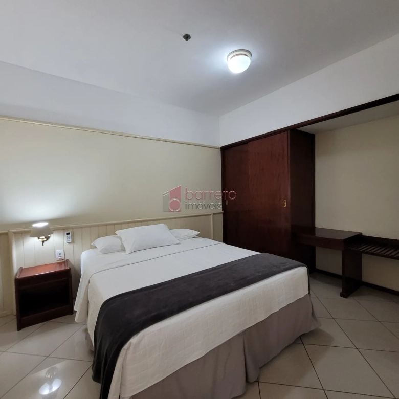 FLAT MOBILIADO PARA VENDA NO CONDOMÍNIO SAINT CHARLES – JUNDIAÍ/SP