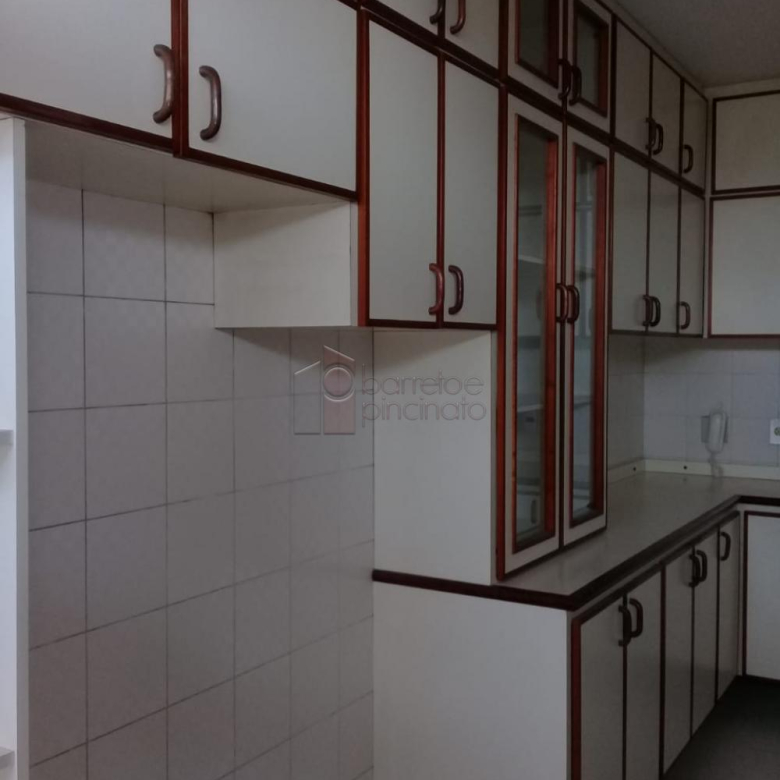 APARTAMENTO À VENDA NO EDIFÍCIO BBC – CENTRO – JUNDIAÍ/SP