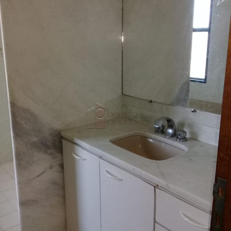 APARTAMENTO À VENDA NO EDIFÍCIO BBC – CENTRO – JUNDIAÍ/SP