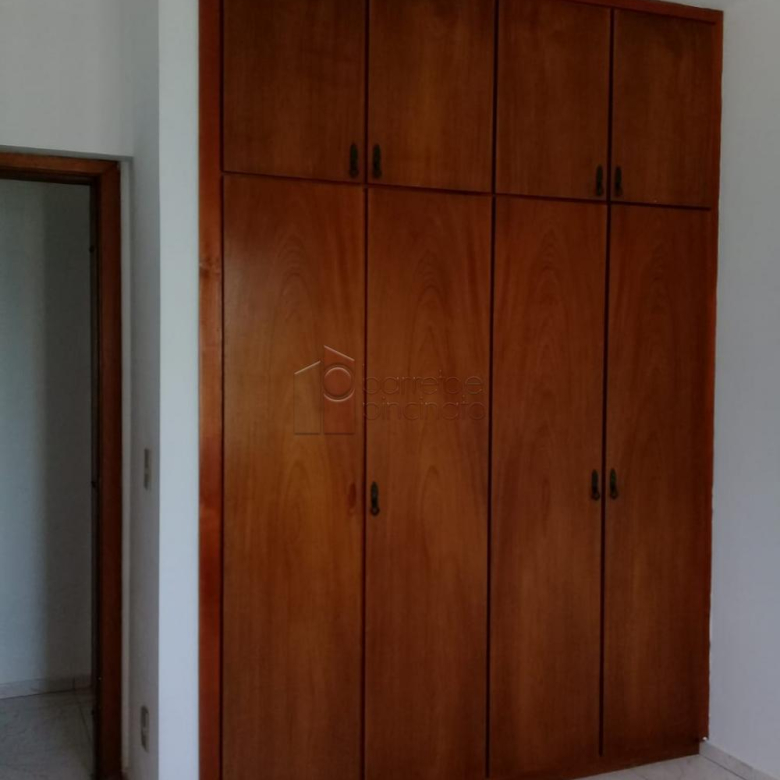APARTAMENTO À VENDA NO EDIFÍCIO BBC – CENTRO – JUNDIAÍ/SP