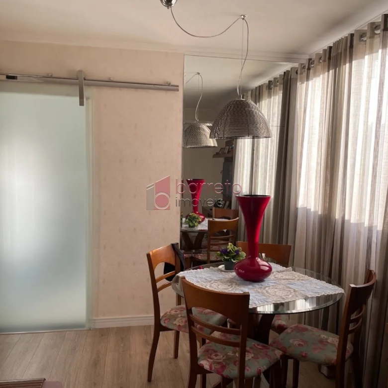 APARTAMENTO À VENDA NO EDIFÍCIO JÚLIA NA VILA ARENS EM JUNDIAÍ/SP