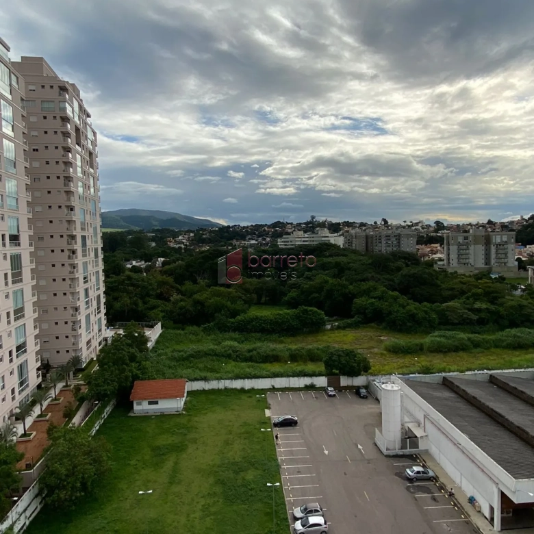 APARTAMENTO À VENDA NO CONDOMÍNIO CHÁCARA DAS FLORES I EM JUNDIAÍ/SP