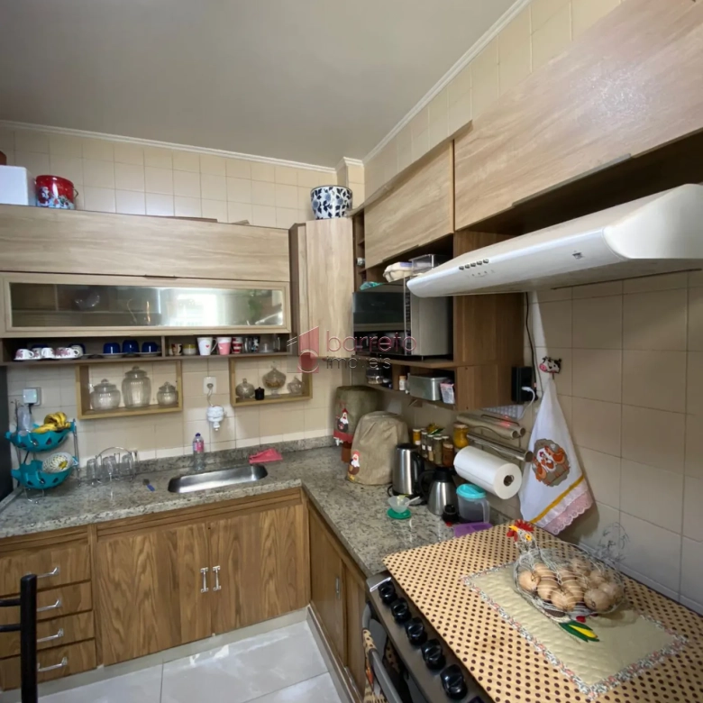 APARTAMENTO À VENDA NO CONDOMÍNIO CHÁCARA DAS FLORES I EM JUNDIAÍ/SP