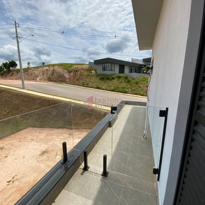 CASA À VENDA NO CONDOMÍNIO TERRAS DO CAXAMBÚ – JUNDIAÍ/SP