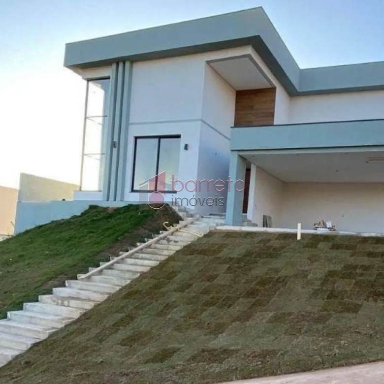 CASA À VENDA NO CONDOMÍNIO TERRAS DO CAXAMBÚ – JUNDIAÍ/SP