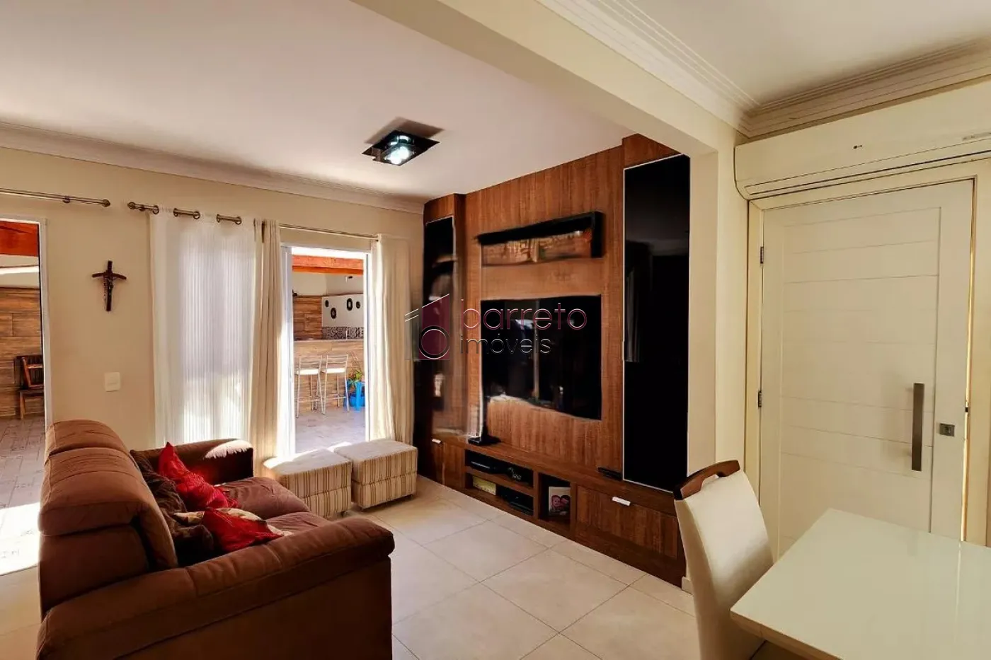 jundiai-casa-condominio-engordadouro-02-07-2025_12-31-34-26