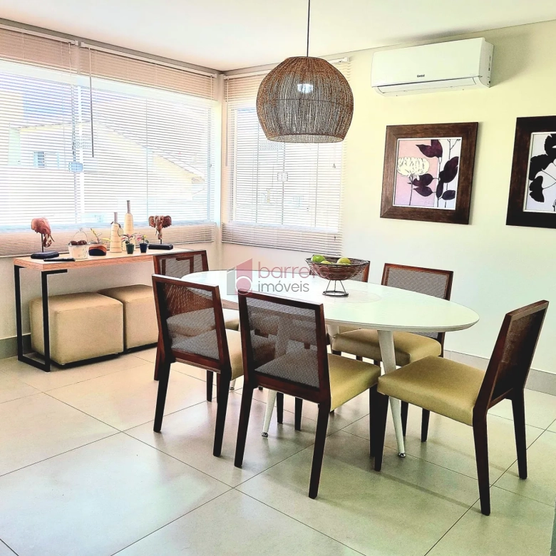 SOBRADO TRIPLEX À VENDA NO CONDOMÍNIO RESERVATTO – JUNDIAÍ/SP