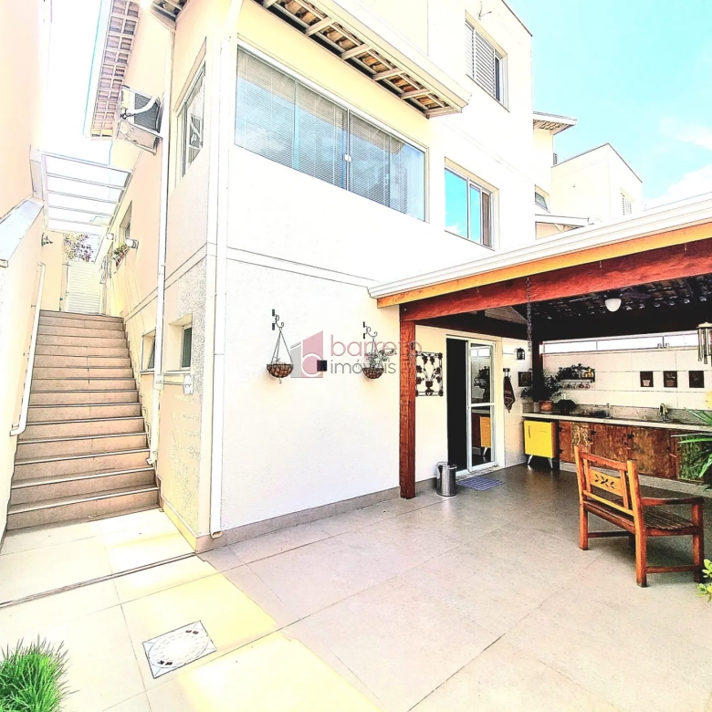 SOBRADO TRIPLEX À VENDA NO CONDOMÍNIO RESERVATTO – JUNDIAÍ/SP