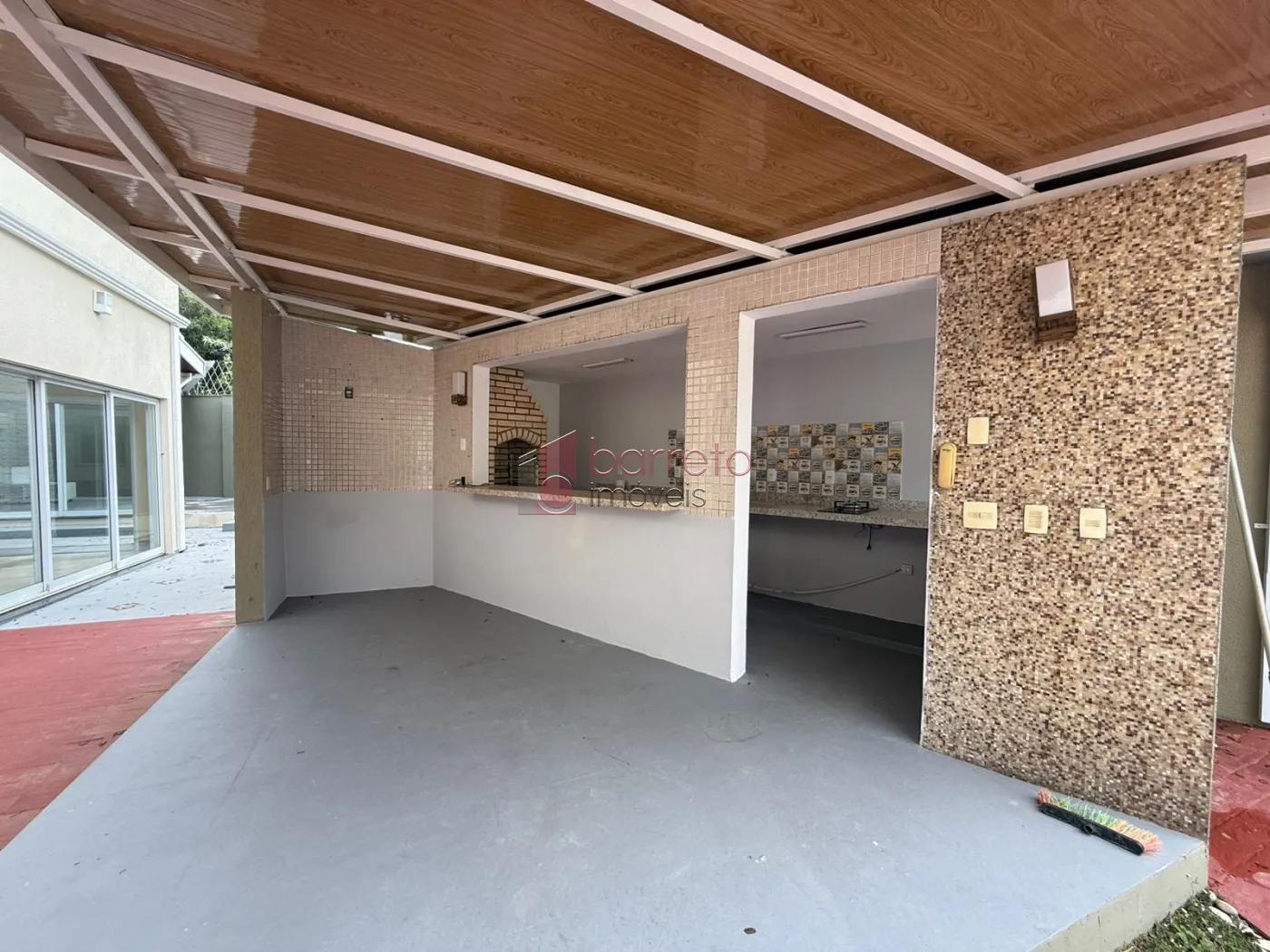 CASA PARA LOCAÇÃO NO CONDOMÍNIO SAMAMBAIAS – JUNDIAÍ/SP