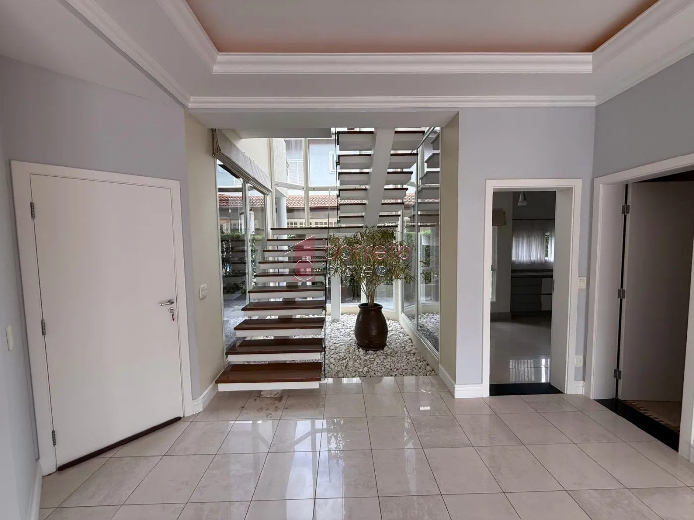 CASA PARA LOCAÇÃO NO CONDOMÍNIO SAMAMBAIAS – JUNDIAÍ/SP