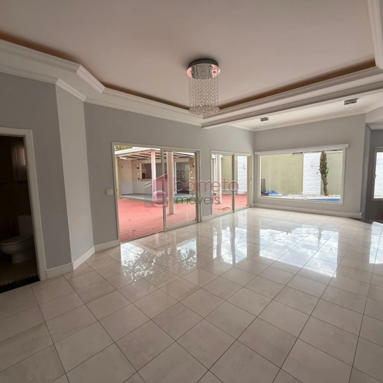 CASA PARA LOCAÇÃO NO CONDOMÍNIO SAMAMBAIAS – JUNDIAÍ/SP