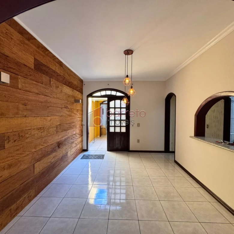 CASA TÉRREA PARA VENDA NO CONDOMÍNIO SANTA TERESA – JUNDIAÍ/SP