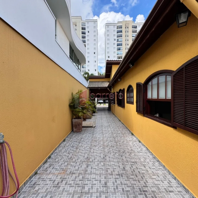 CASA TÉRREA PARA VENDA NO CONDOMÍNIO SANTA TERESA – JUNDIAÍ/SP