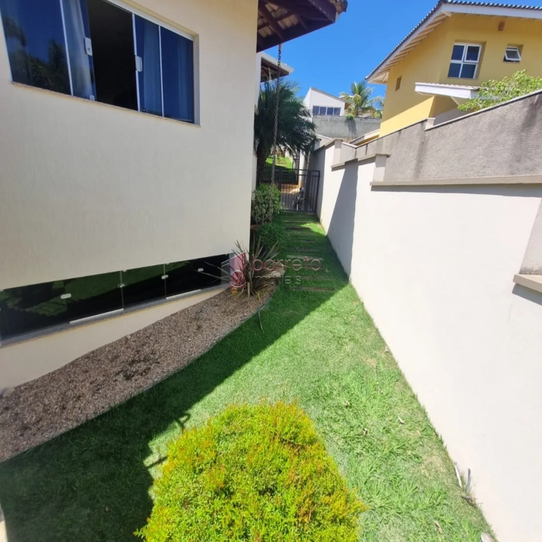 CASA ALTO PADRÃO À VENDA NO CONDOMÍNIO TERRAS DE SÃO CARLOS – JUNDIAÍ/SP